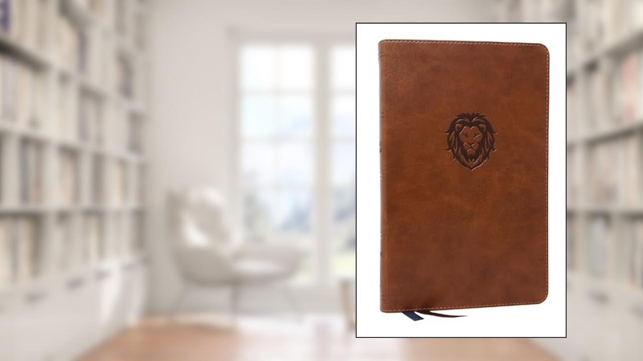 NKJV, Thinline Bible Youth Edition, Leathersoft, Brown, Red Letter, Comfort Print: Holy Bible, New King James Version, written by Thomas Nelson